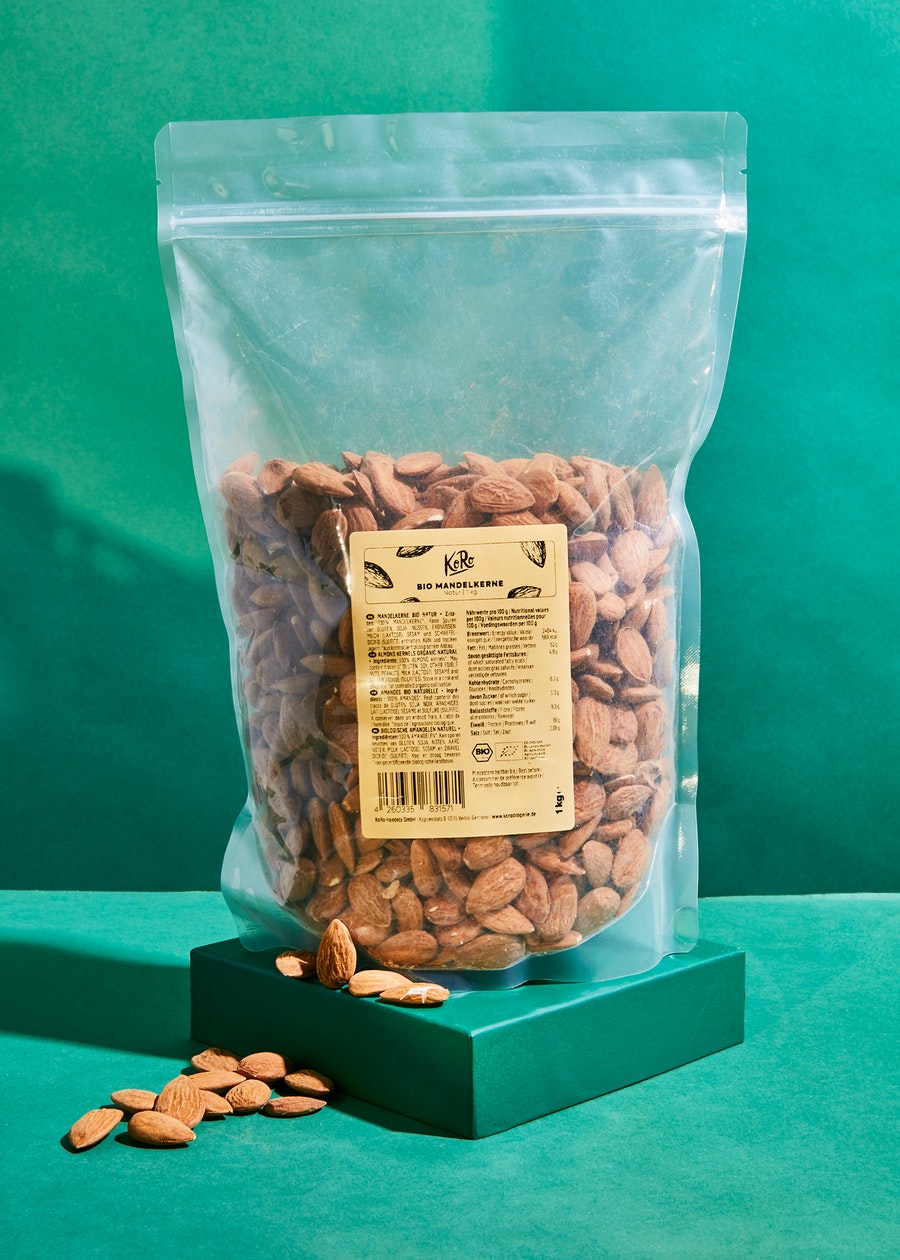 Organic almond kernels 1 kg